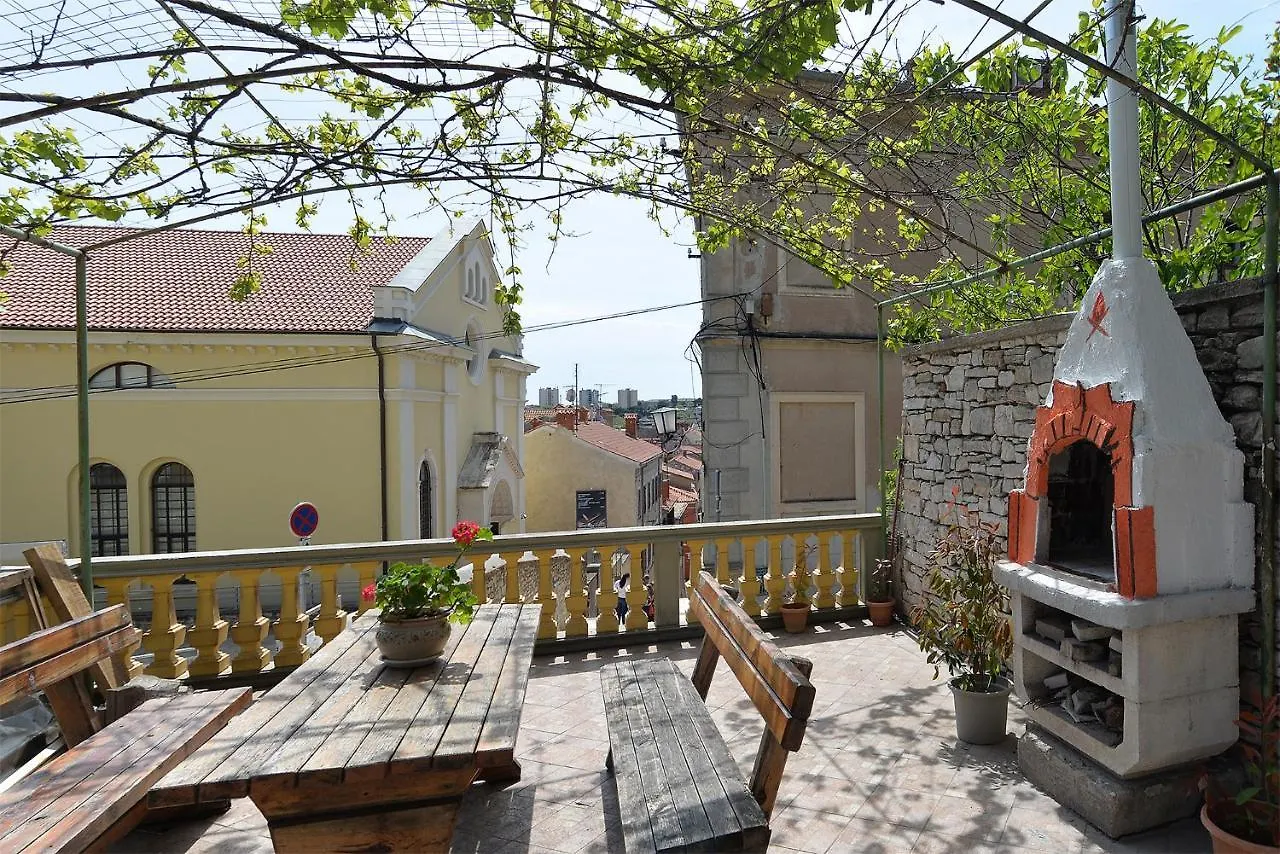 Apartments Mariza 2235 Pula Chorvatsko